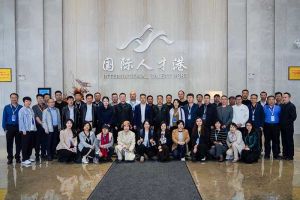 陕西省工业和信息化厅一行领导莅临kaiyun.com集团考察参观